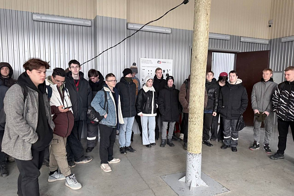 Студенты Бугульминского техникума посетили Центр работ под напряжением